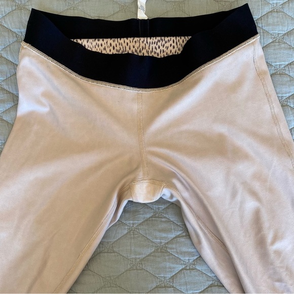 Lululemon SE Wunder Under DANCE Crop I ace spot dottie dash special edition SZ.8 - Picture 12 of 14